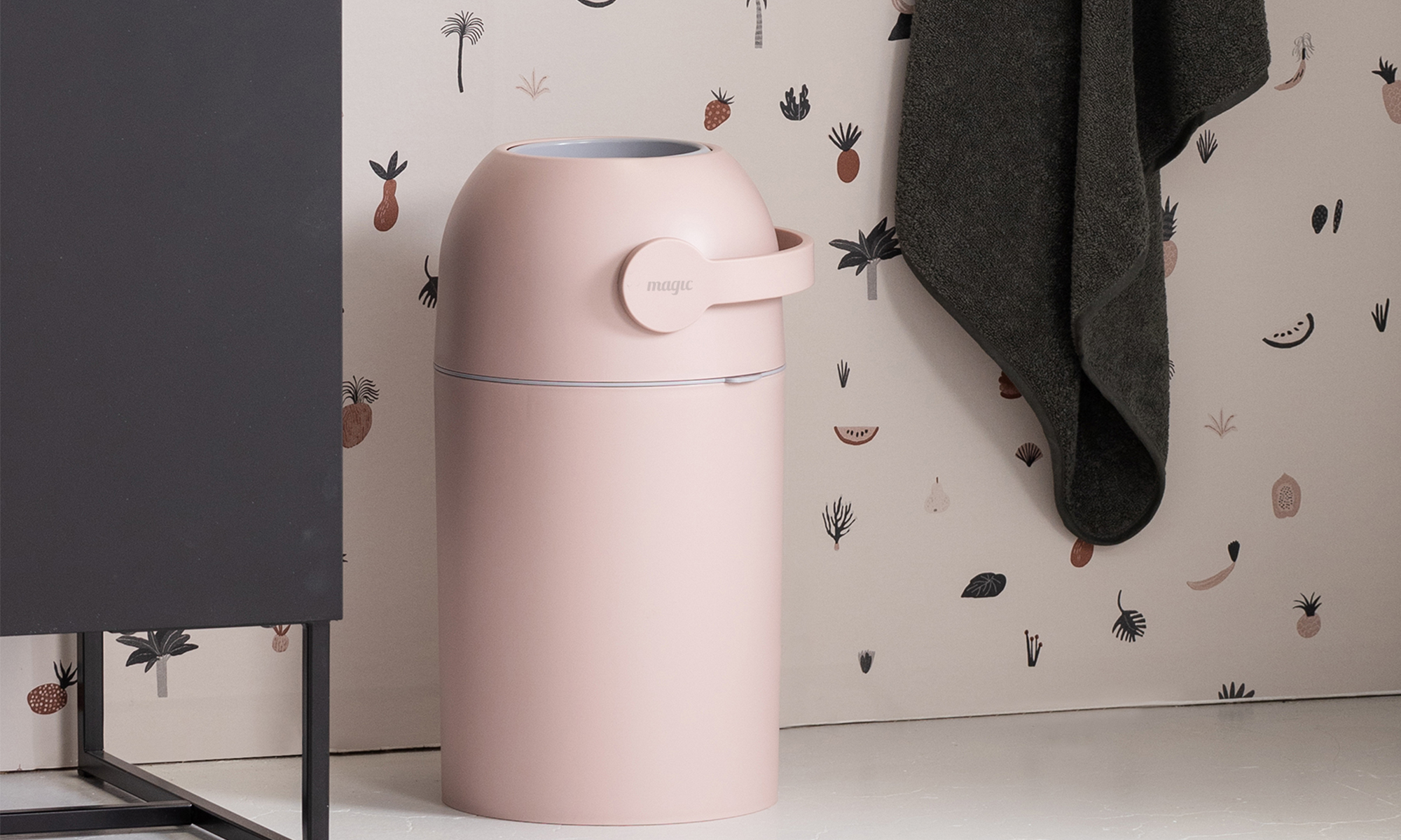 eco-friendly refill-free nappy bin in modern nursery